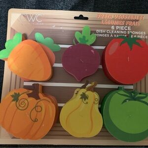 Vegetable-Shaped Dish Cleaning Sponges - 6 Piece Set
